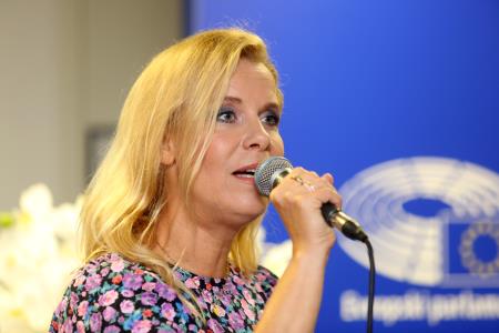 Podelitev nagrade EP državljan Evrope Sandiju Curku 22 Foto Ljubo Vukelič